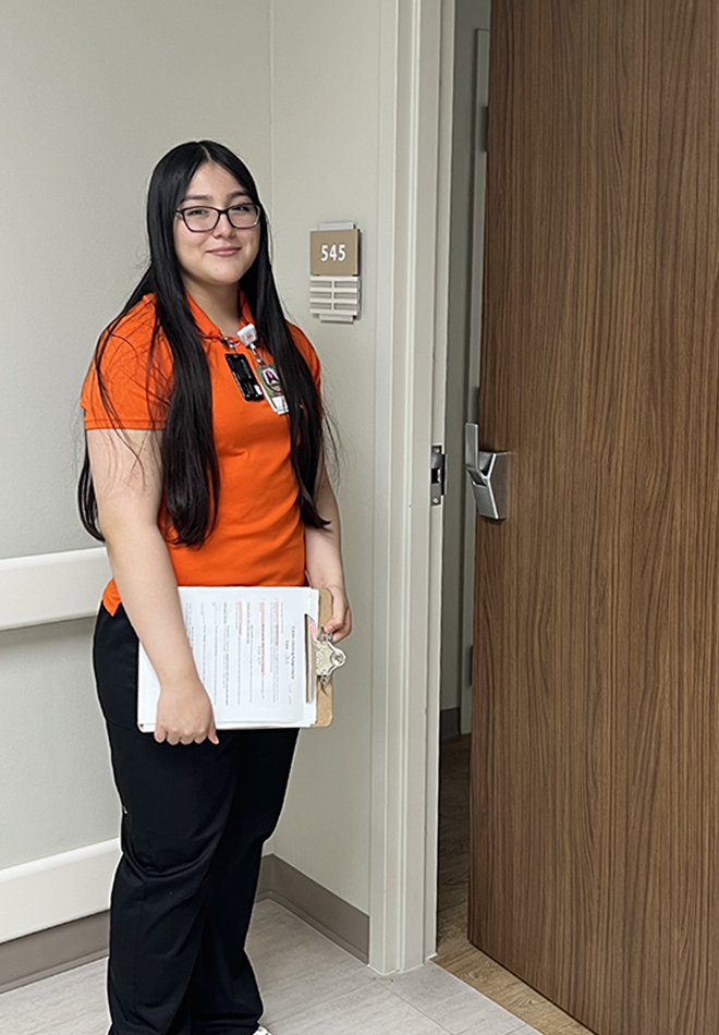 Katherine-Luna-United-Regional-Student-Volunteer